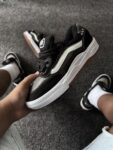 Wayvee gray black