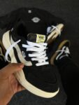 Ultrarange V3 – Black & White